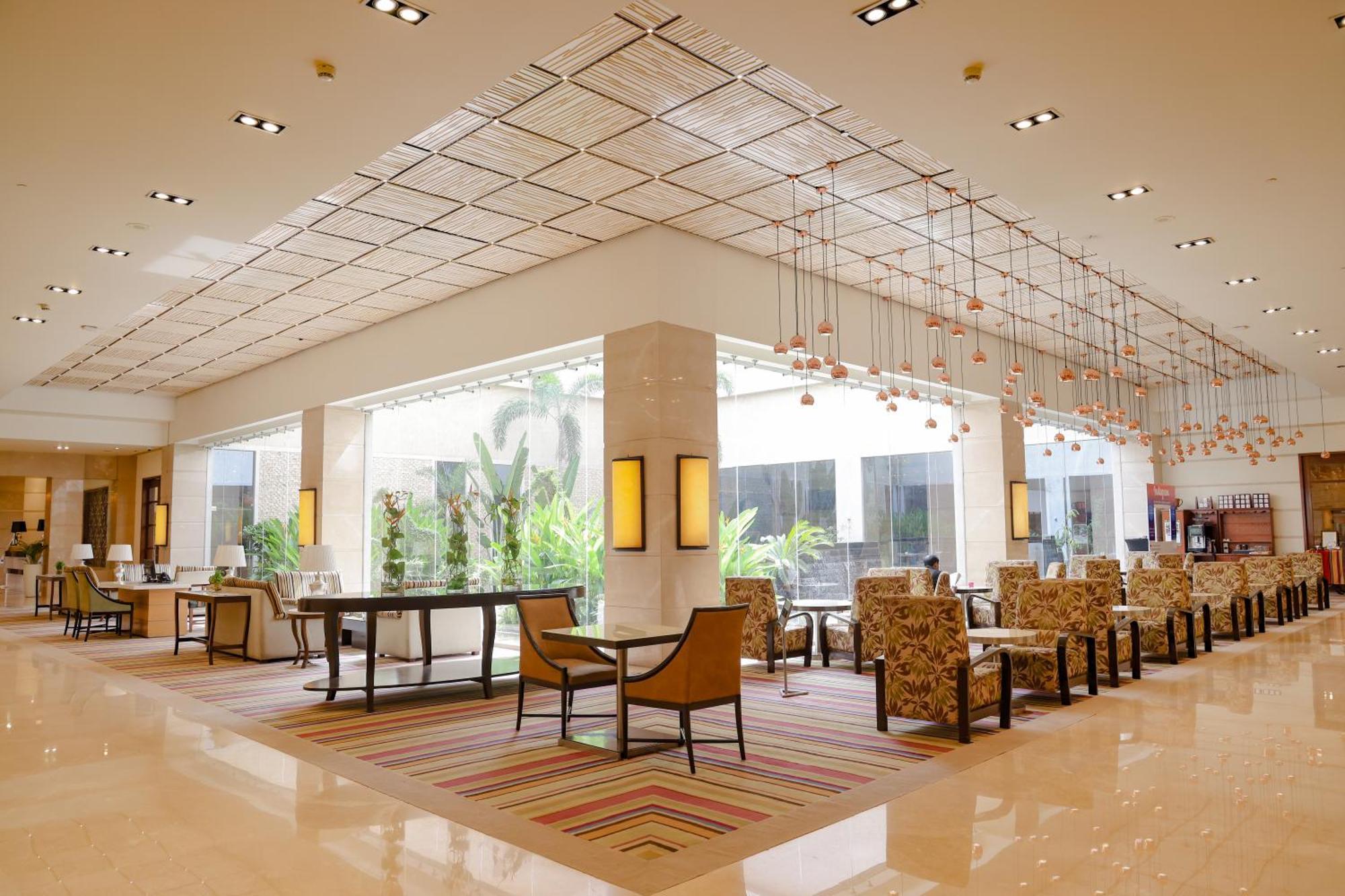 Balaji Sarovar Premiere Solapur Exterior foto
