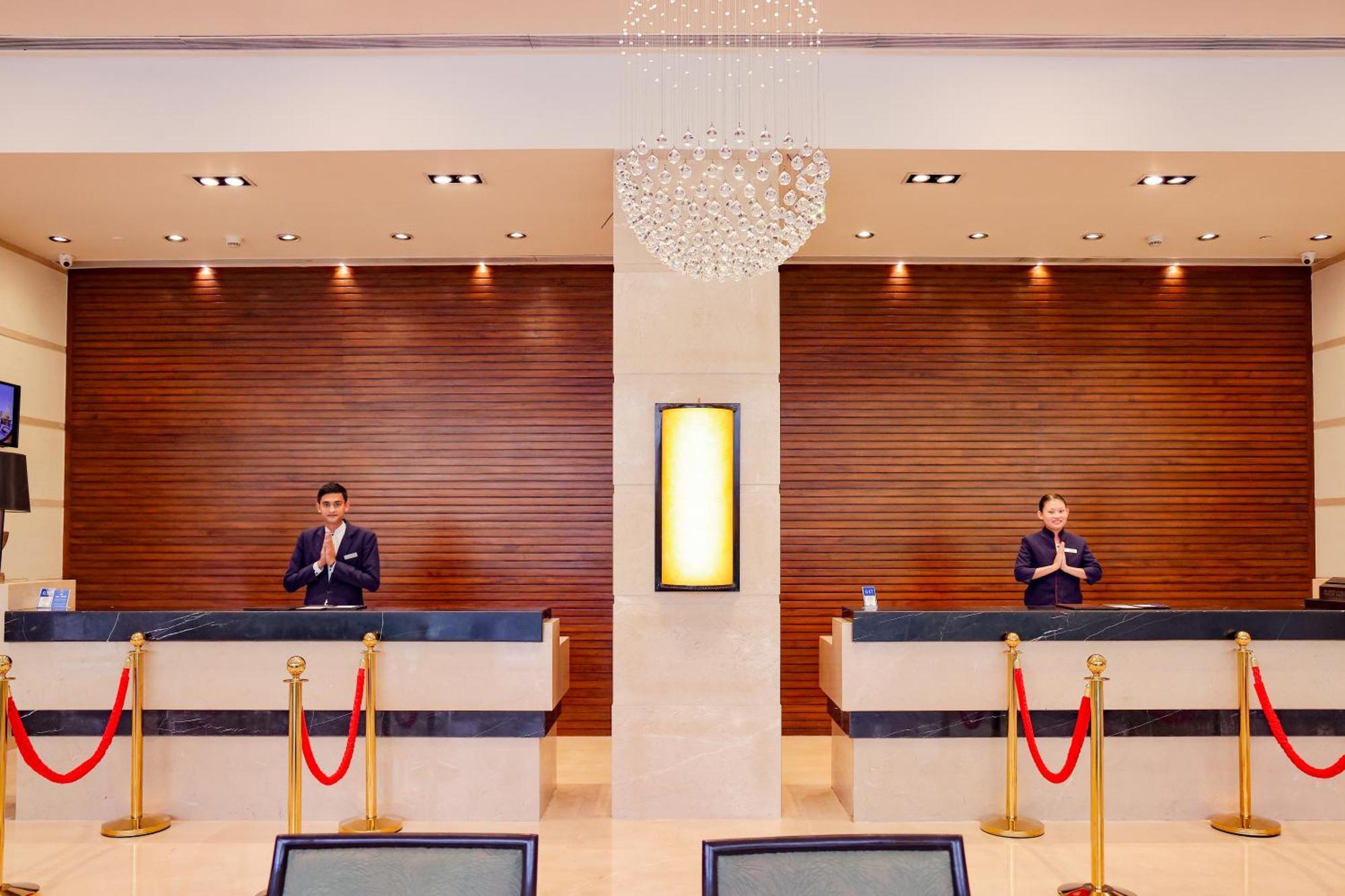 Balaji Sarovar Premiere Solapur Exterior foto